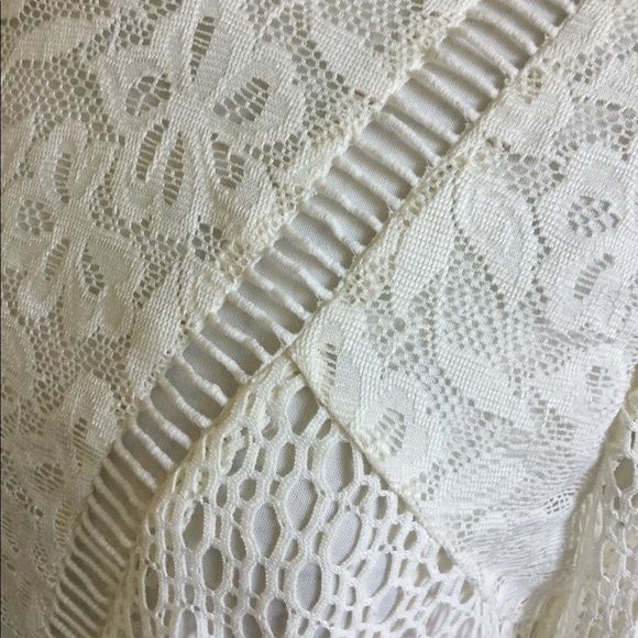 ❄️ASOS White Lace Laser-Cut Romper❄️ - Picture 3 of 8